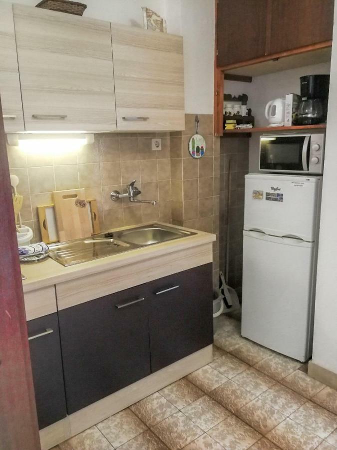 Apartman Damir Sumartin Exterior foto