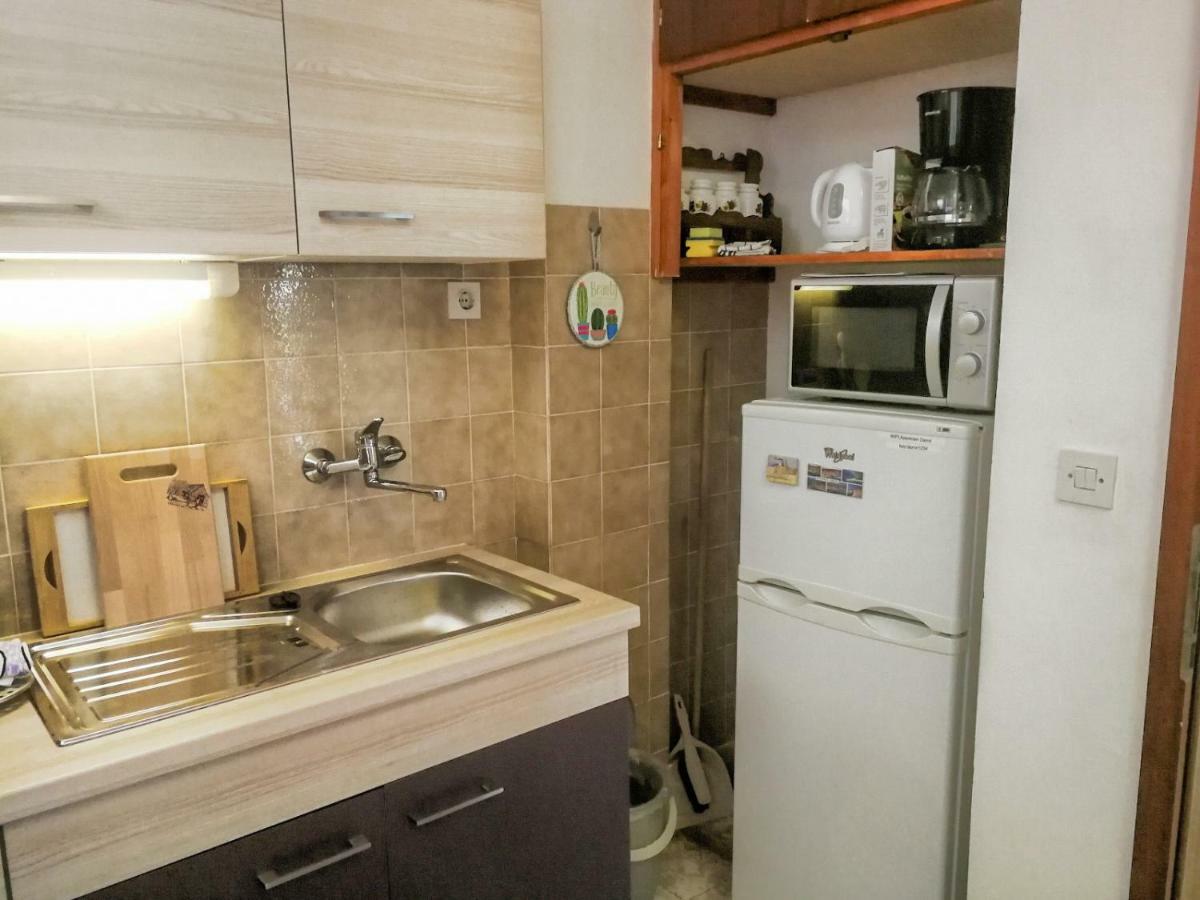 Apartman Damir Sumartin Exterior foto